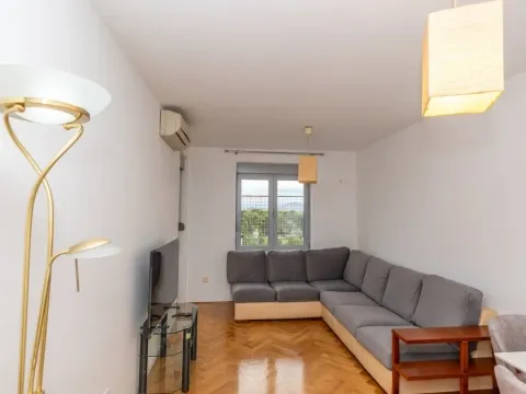 Rent, two bedroom apartment, 60m², Pod Goricom, Podgorica - image 2