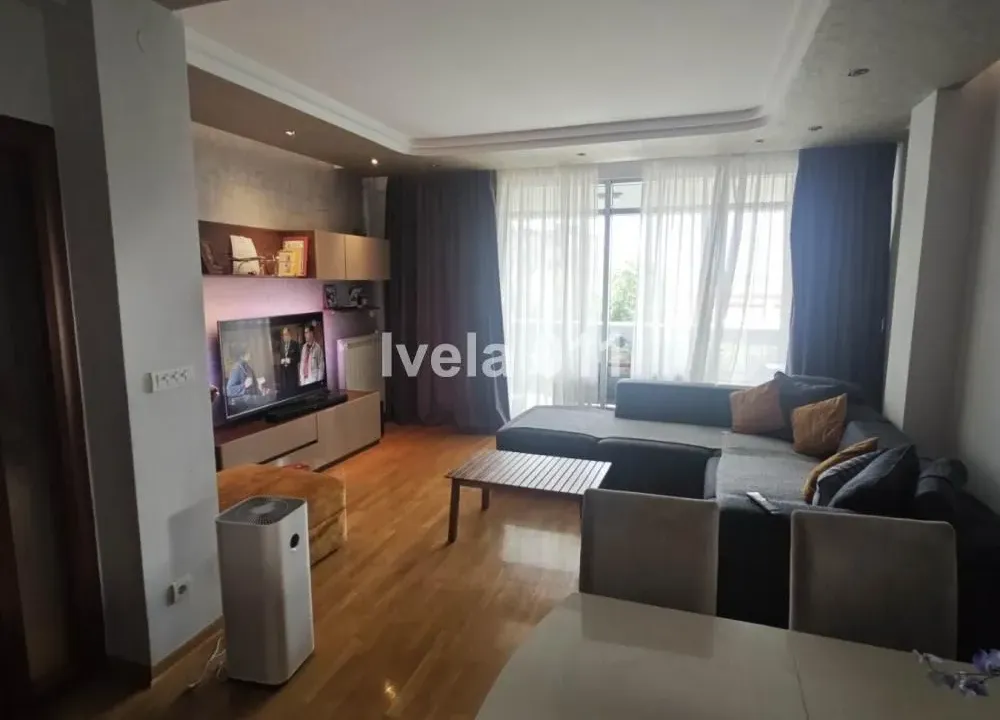 Prodaja, trosoban stan, 83m², Uciteljsko Naselje, Zvezdara Sve Podlokacije