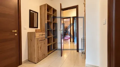 Rent, three bedroom apartment, 107m², City Kvart, Podgorica - image 6