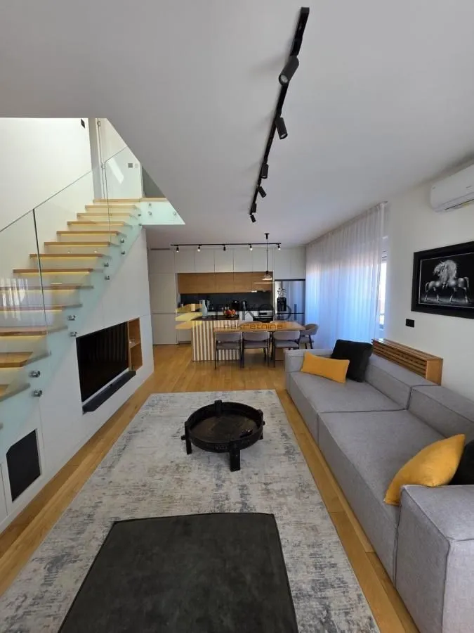 Sale, four bedroom apartment, 93m², Lekino Brdo, Voždovac Sve Podlokacije