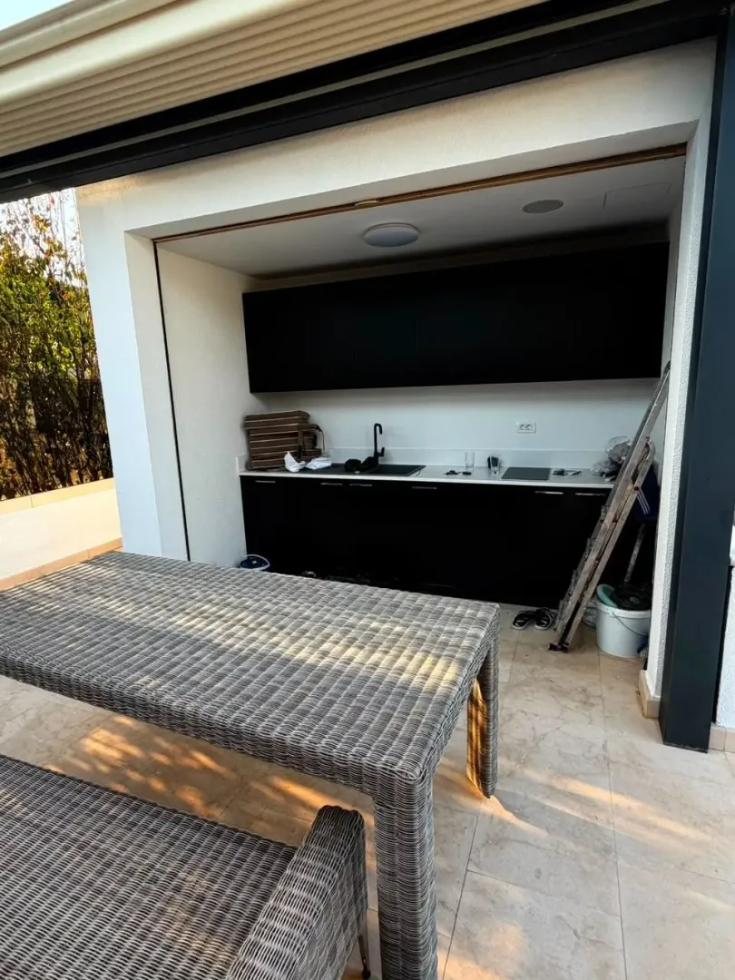 Sale, three bedroom apartment, 326m², Gospoština, Budva