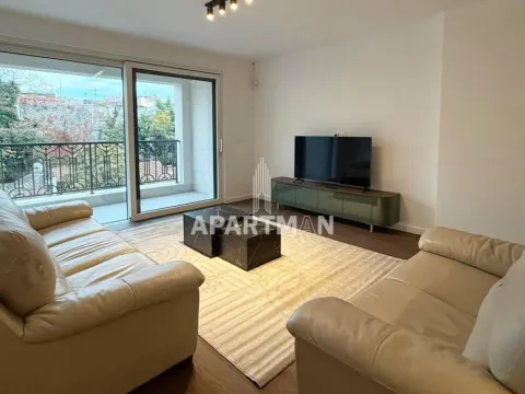 Izdavanje, četvorosoban stan, 116m², Slavija, Vračar Sve Podlokacije - image 1