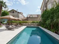 Prodaja, kuća, 381m², Kotor, Crna Gora - image 8