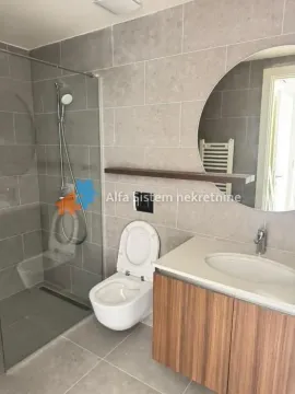 Izdavanje, trosoban stan, 74m², Savski Venac, Beograd - image 23