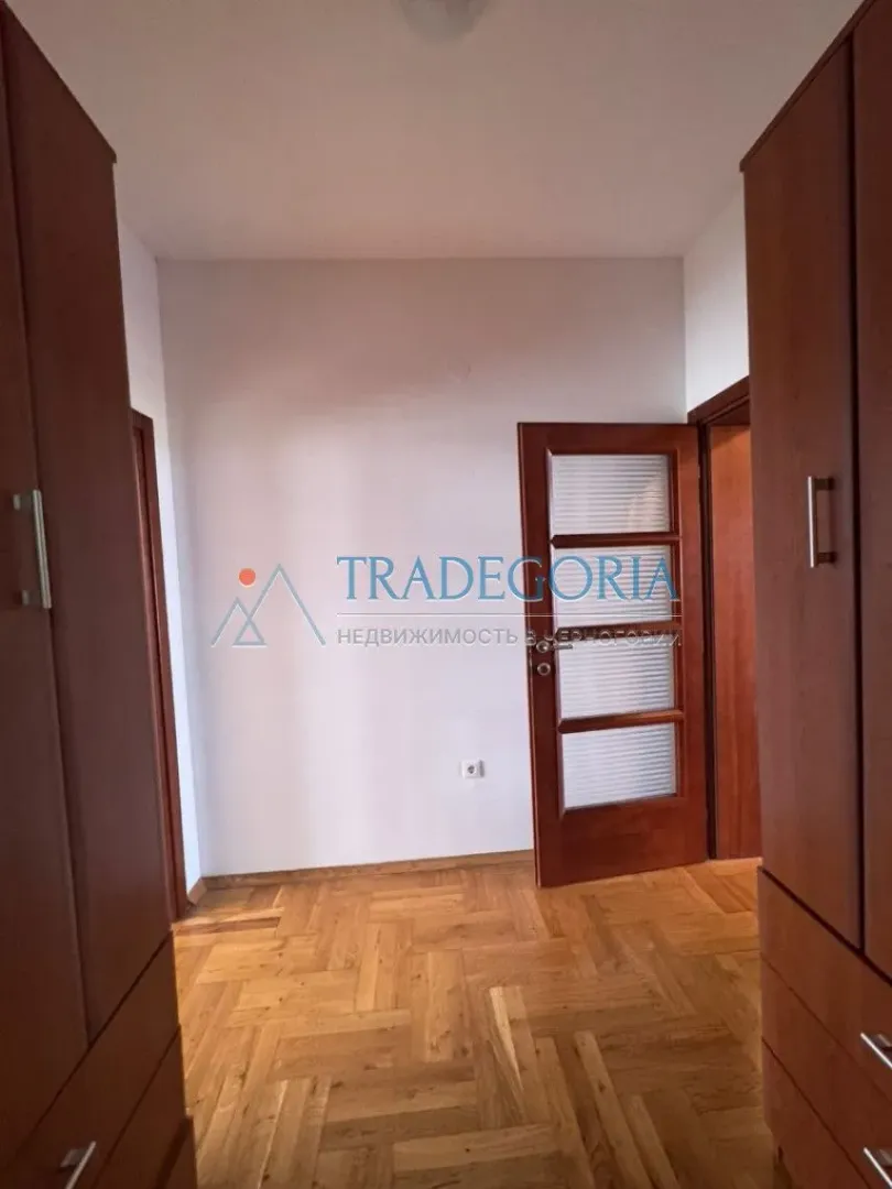 Prodaja, jednosoban stan, 85m², Bar, Crna Gora