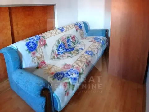 Izdavanje, dvosoban stan, 64m², Zagorič, Podgorica - image 5