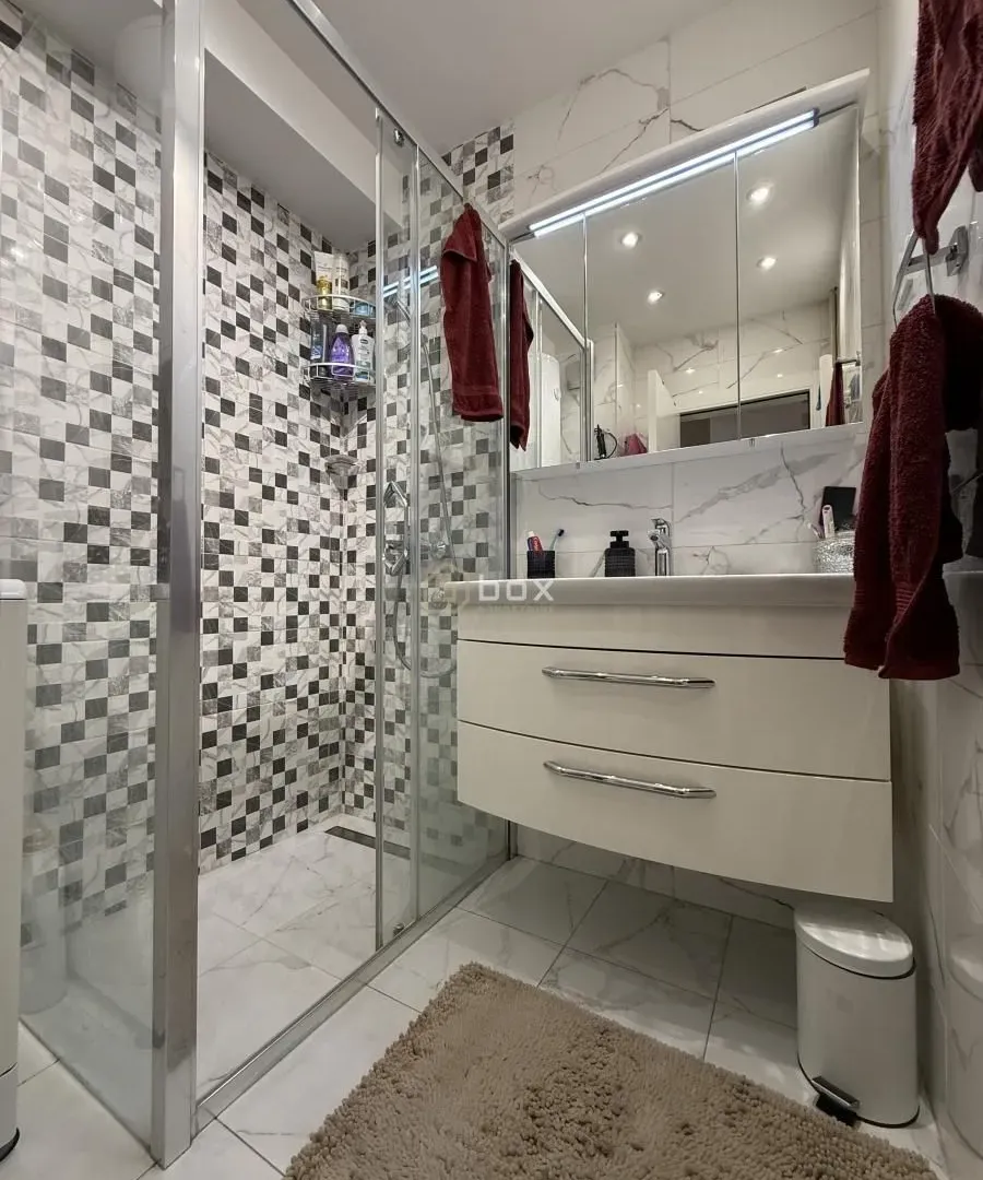 Prodaja, trosoban stan, 69m², Medijana, Niš