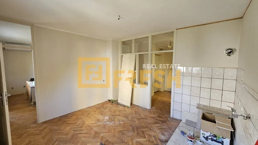 Prodaja, dvosoban stan, 89m², Centar, Podgorica
