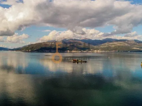 Prodaja, kuća, 1753m², Tivat, Crna Gora - image 9