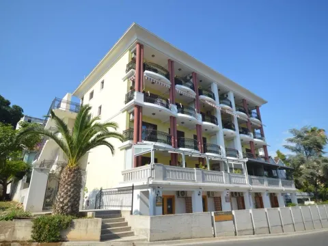 Sale, two bedroom apartment, 138m², Savina, Herceg Novi - image 3