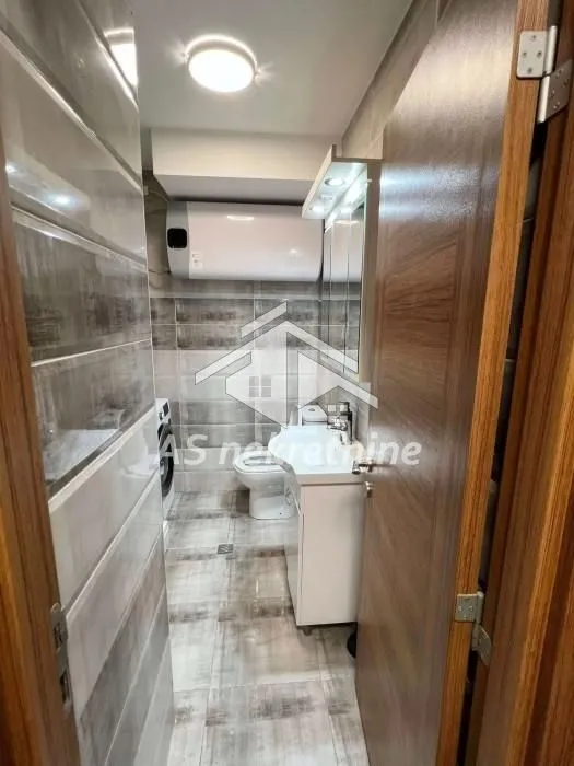Rent, four bedroom apartment, 75m², Novi Beograd Blok 38, Novi Beograd Sve Podlokacije