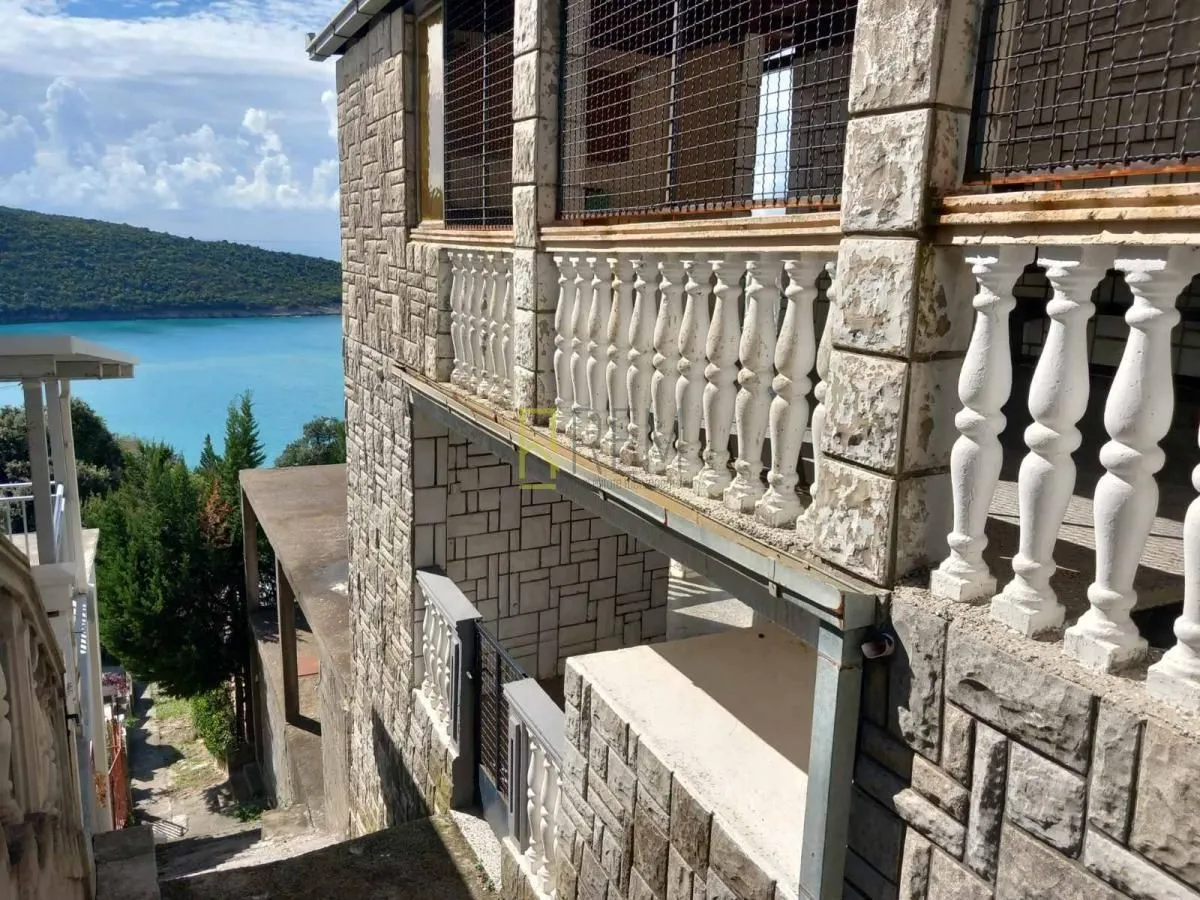 Sale, house, 200m², Kruče, Ulcinj