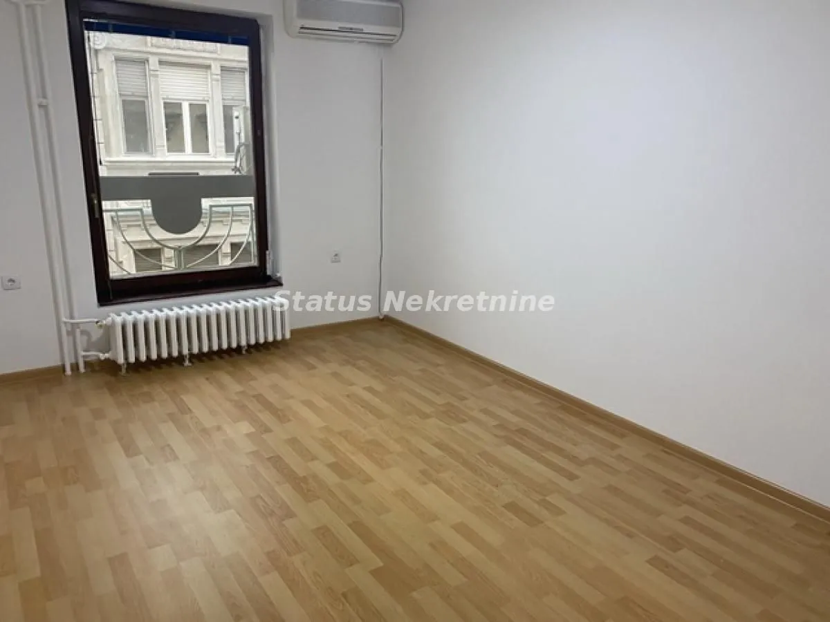 Rent, one bedroom apartment, 33m², Centar, Novi Sad