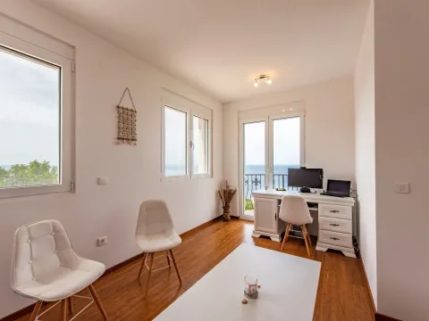 Prodaja, kuća, 270m², Reževići, Budva - image 24