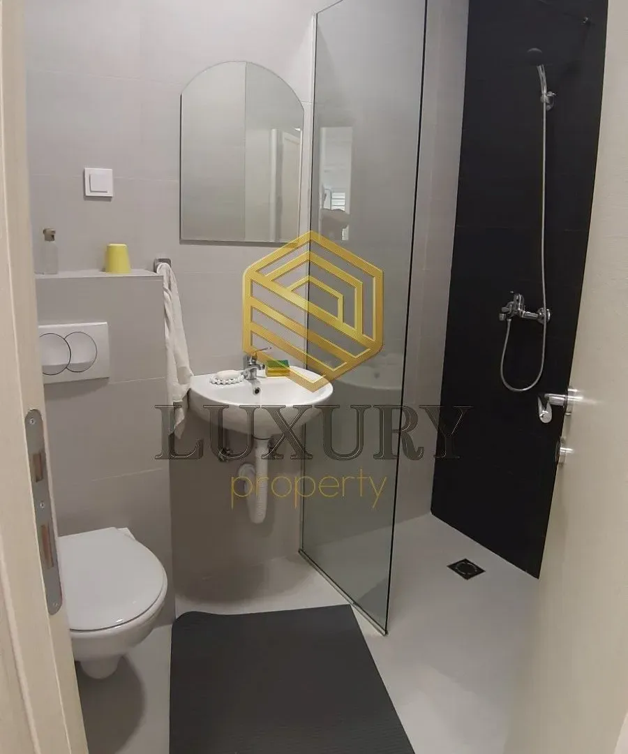 Rent, office space, 54m², Centar, Podgorica