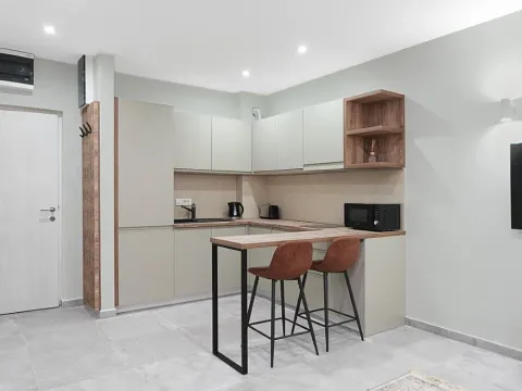 Prodaja, jednosoban stan, 38m², Kotor, Crna Gora - image 7