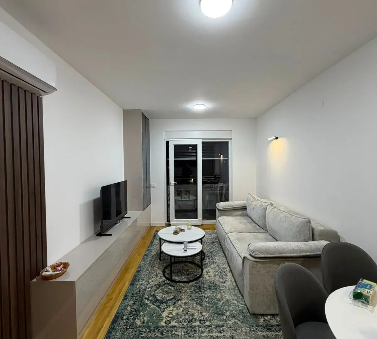 Rent, one bedroom apartment, 47m², Centar, Bar