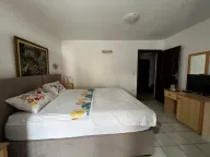 Rent, one bedroom apartment, 25m², Rafailovići, Budva - image 9