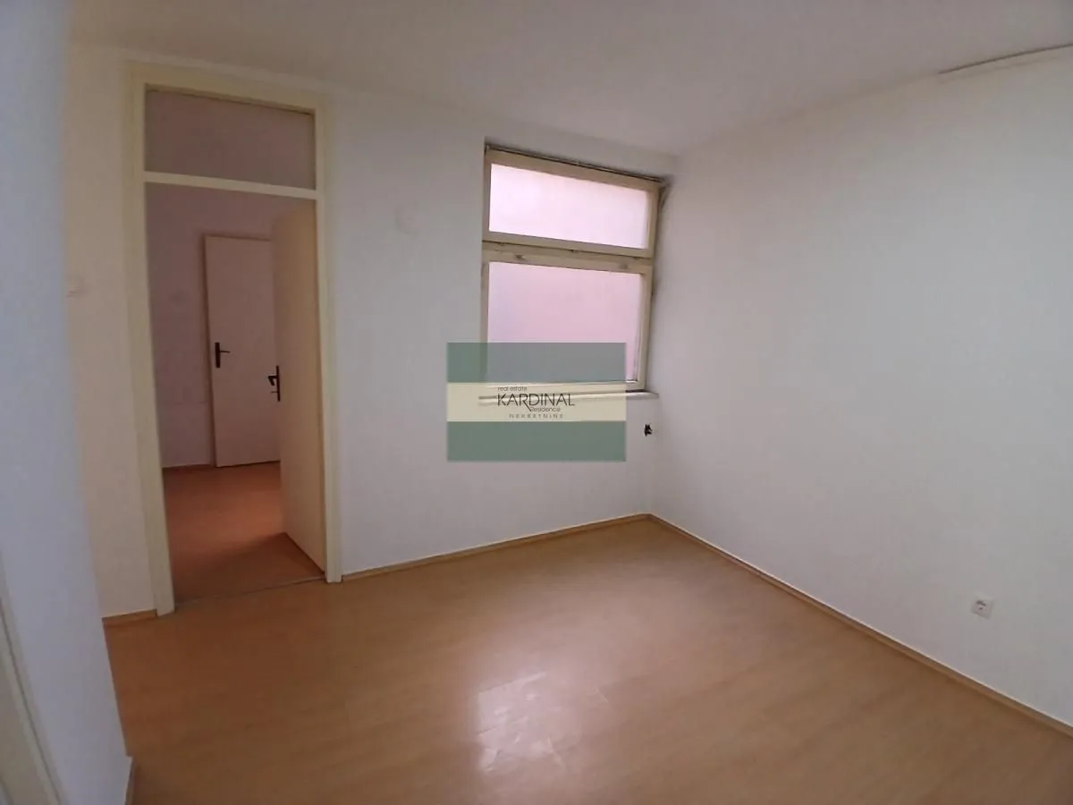 Prodaja, dvosoban stan, 58m², Tabane, Jagodina