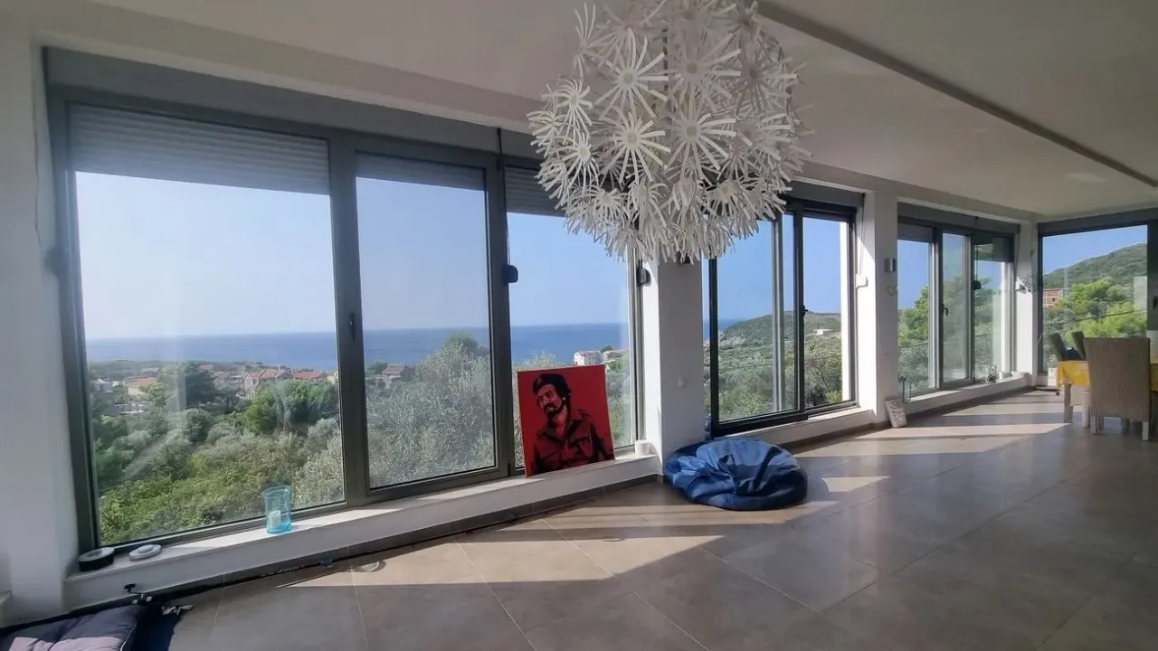 Prodaja, kuća, 268m², Radovanići, Herceg Novi