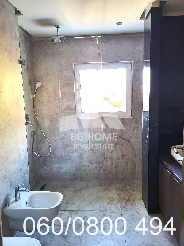 Prodaja, četvorosoban stan, 130m², Čukarica, Beograd