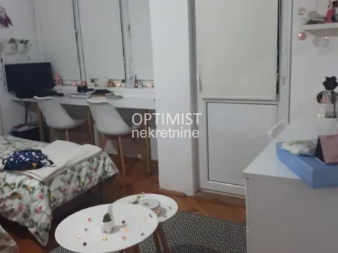 Sale, two bedroom apartment, 61m², Slavujev Venac, Zvezdara Sve Podlokacije - image 2