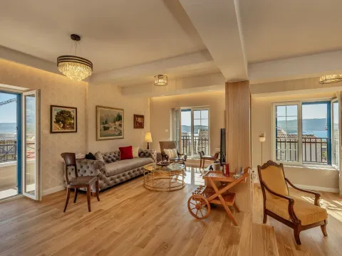 Prodaja, kuća, 240m², Kava, Tivat - image 10