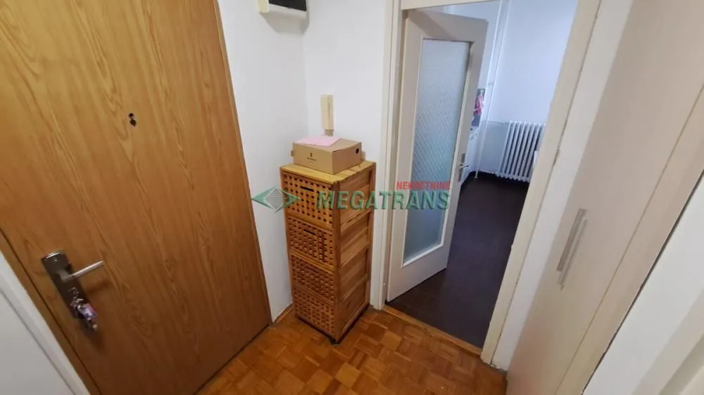 Izdavanje, dvosoban stan, 55m², Liman 1, Novi Sad Sve Podlokacije