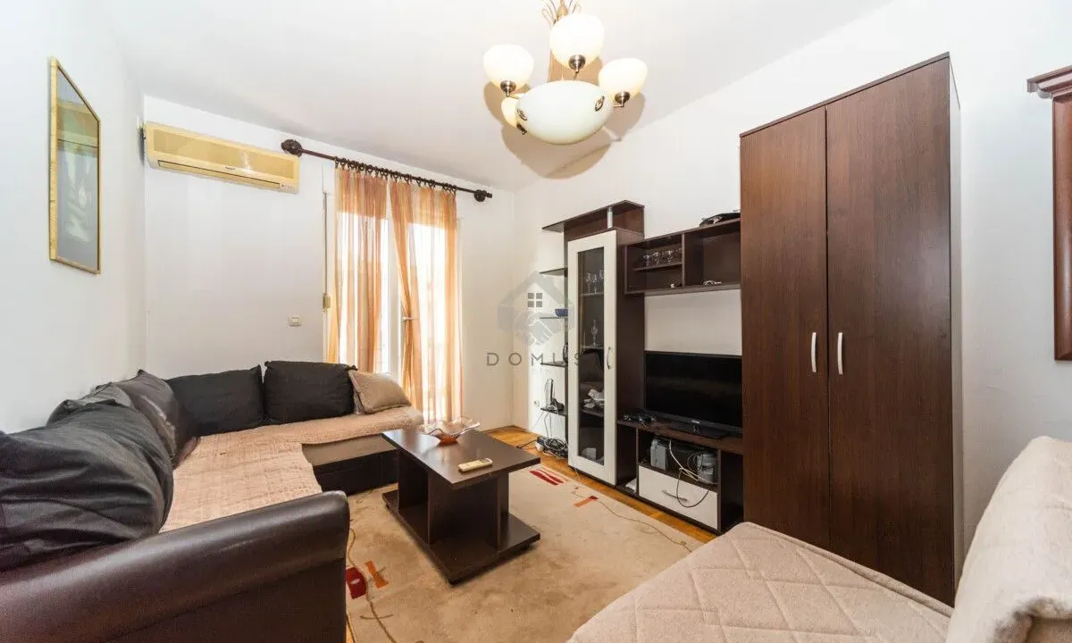 Prodaja, jednosoban stan, 42m², Stari Aerodrom, Podgorica
