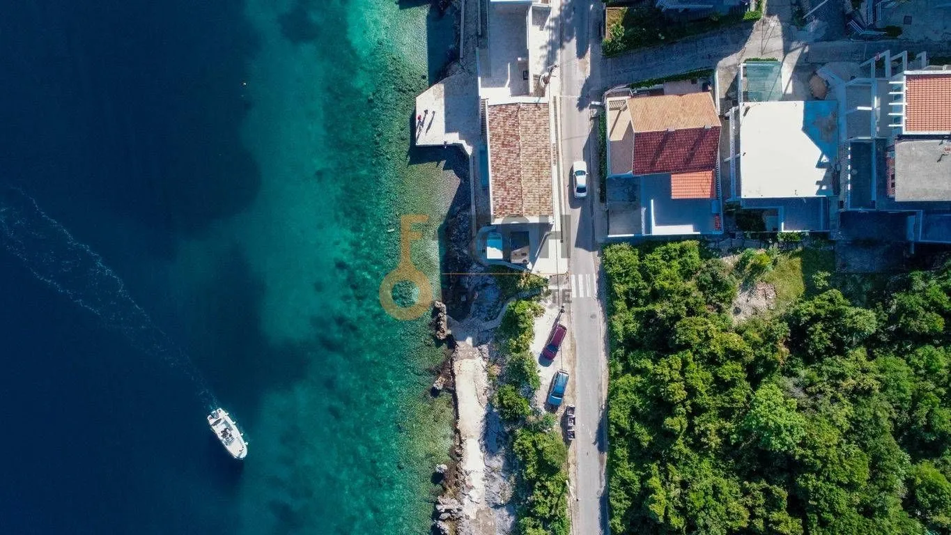 Prodaja, kuća, 300m², Tivat, Crna Gora