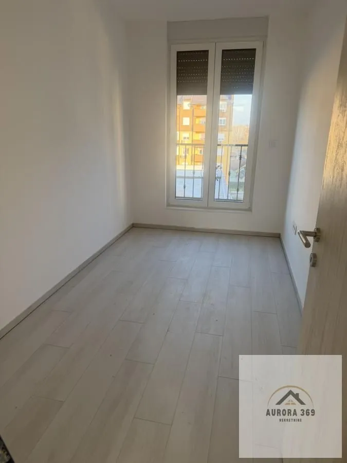 Sale, two bedroom apartment, 52m², Ruma, Srbija