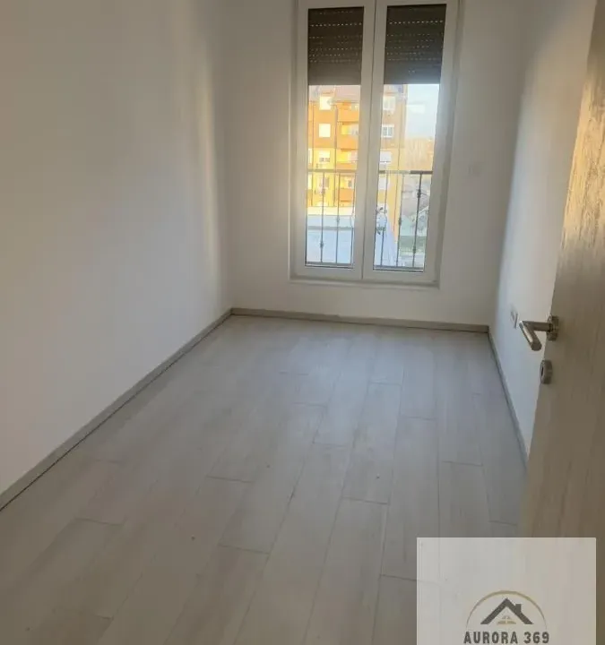 Prodaja, dvosoban stan, 52m², Ruma, Srbija