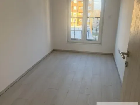 Prodaja, dvosoban stan, 52m², Ruma, Srbija - image 4