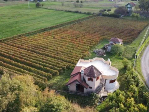 Prodaja, kuća, 120m², Zagorak, Danilovgrad - image 2