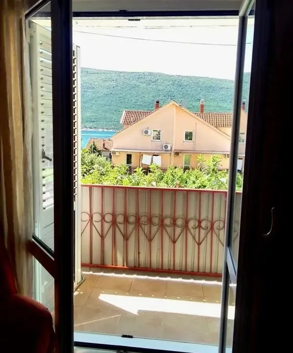 Prodaja, jednosoban stan, 35m², Kumbor, Herceg Novi