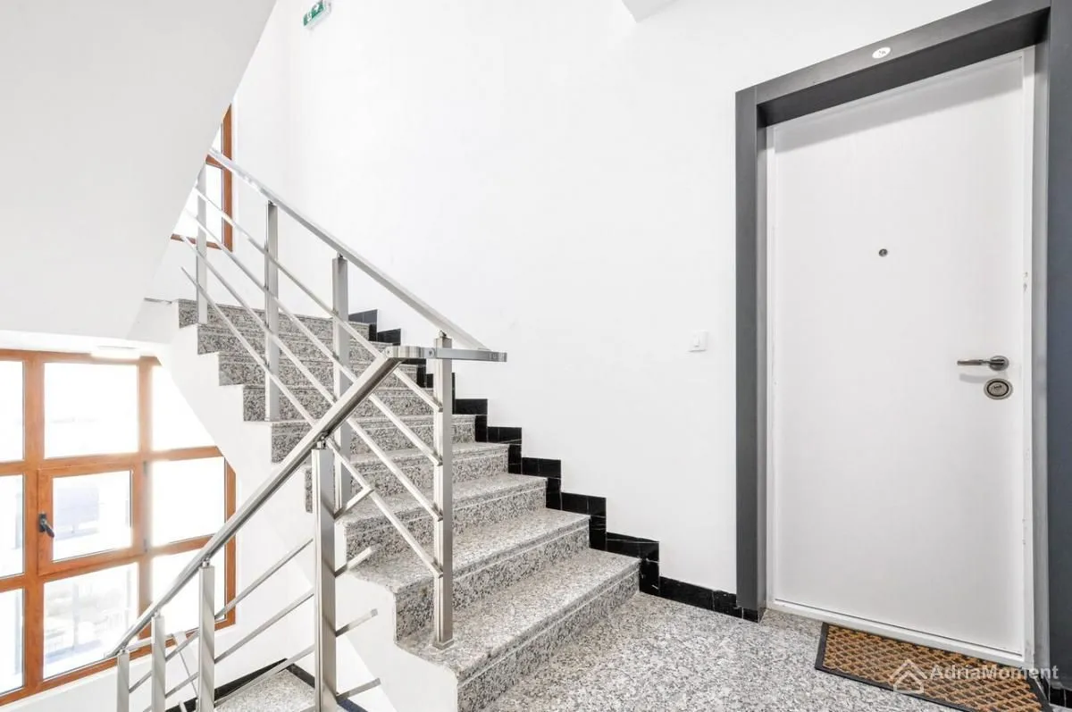 Sale, two bedroom apartment, 69m², Donja Lastva, Tivat
