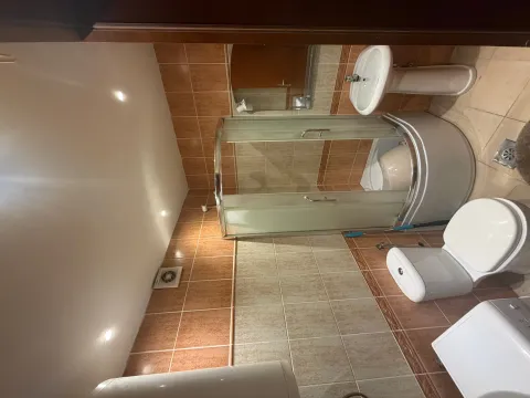 Rent, one bedroom apartment, 44m², Mainski Put, Budva - image 5