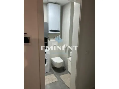 Izdavanje, dvosoban stan, 46m², Stari Grad, Beograd - image 9