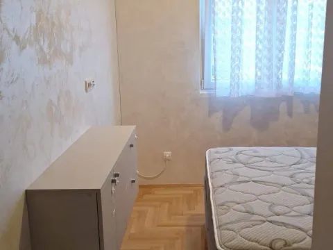 Rent, one bedroom apartment, 43m², Stari Aerodrom, Podgorica - image 9