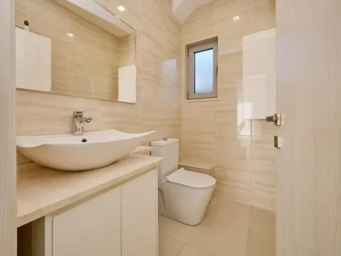 Prodaja, kuća, 200m², Budva, Crna Gora - image 20