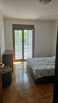 Izdavanje, dvosoban stan, 70m², Centar, Podgorica - image 8