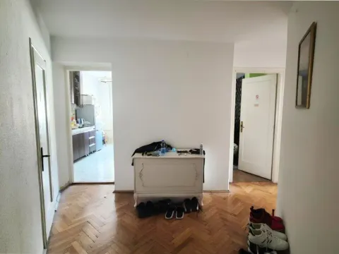 Prodaja, dvosoban stan, 65m², Kalenić Pijaca, Vračar Sve Podlokacije - image 7