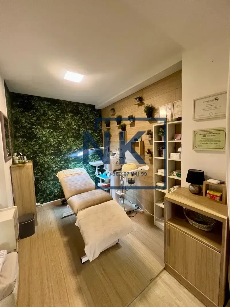 Rent, office space, 63m², City Kvart, Podgorica