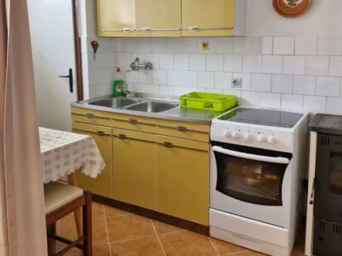 Sale, two bedroom apartment, 58m², Cetinje, Crna Gora - image 7