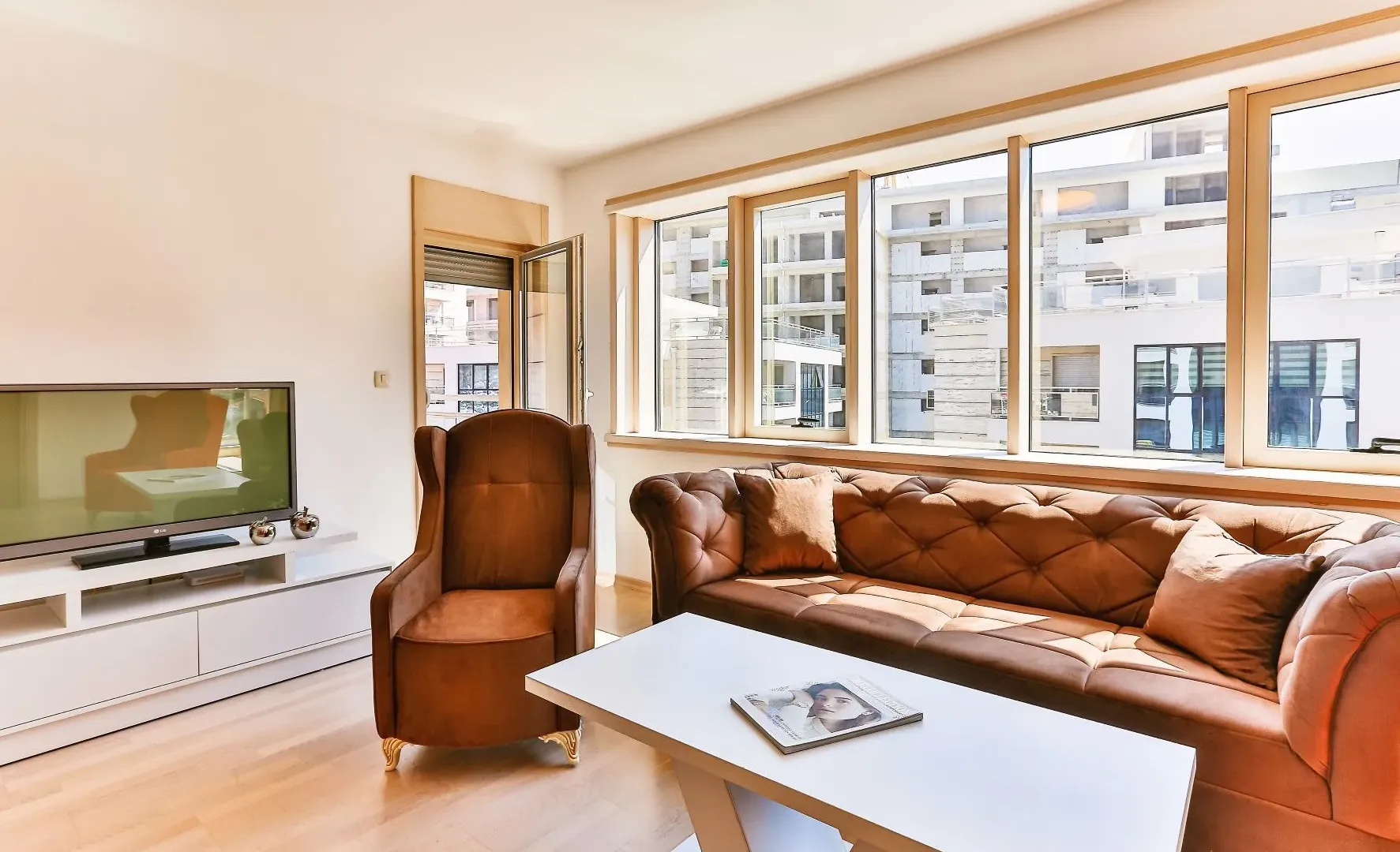 Rent, two bedroom apartment, 75m², Centar, Budva