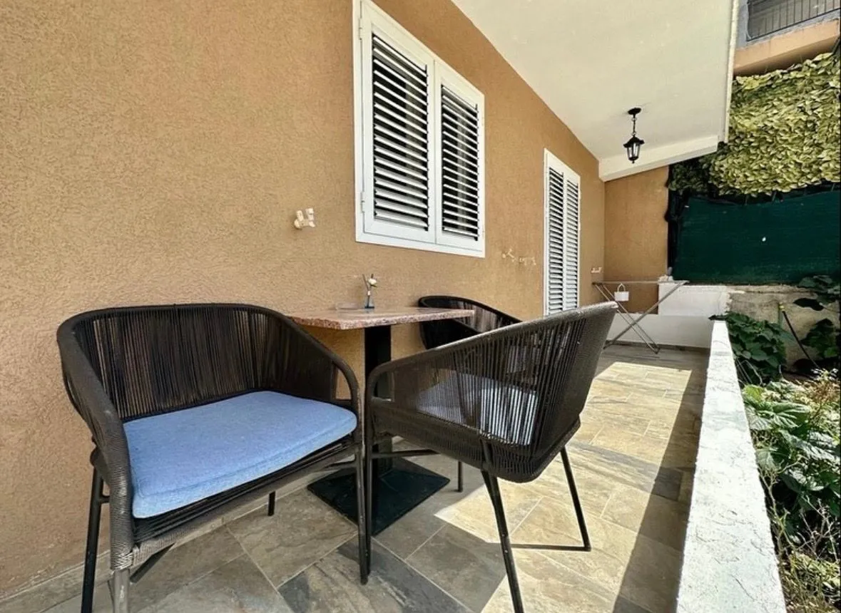 Rent, two bedroom apartment, 70m², Mažina, Tivat