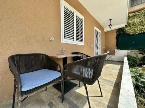Rent, two bedroom apartment, 70m², Mažina, Tivat - image 14