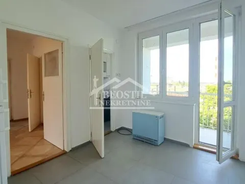 Sale, two bedroom apartment, 61m², Stari Grad, Beograd - image 5