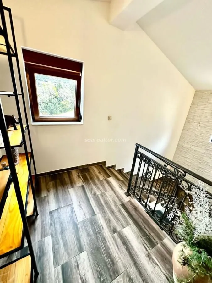 Sale, house, 173m², Kotor, Crna Gora