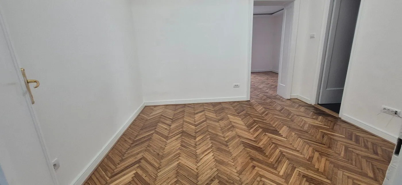 Prodaja, dvosoban stan, 51m², Kalenić Pijaca, Vračar Sve Podlokacije